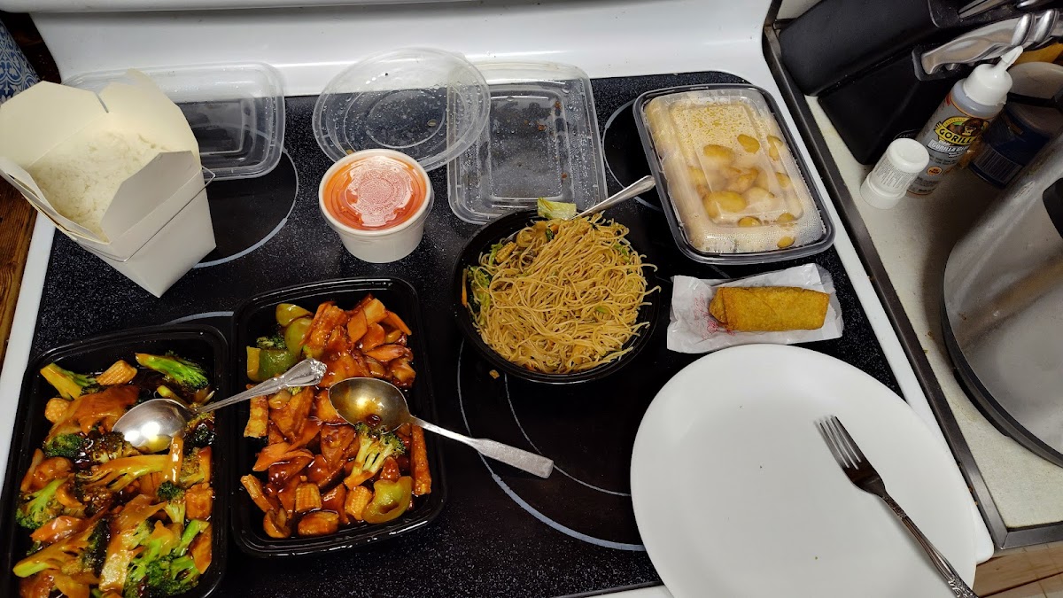 China King Of Sherburne Photos 2